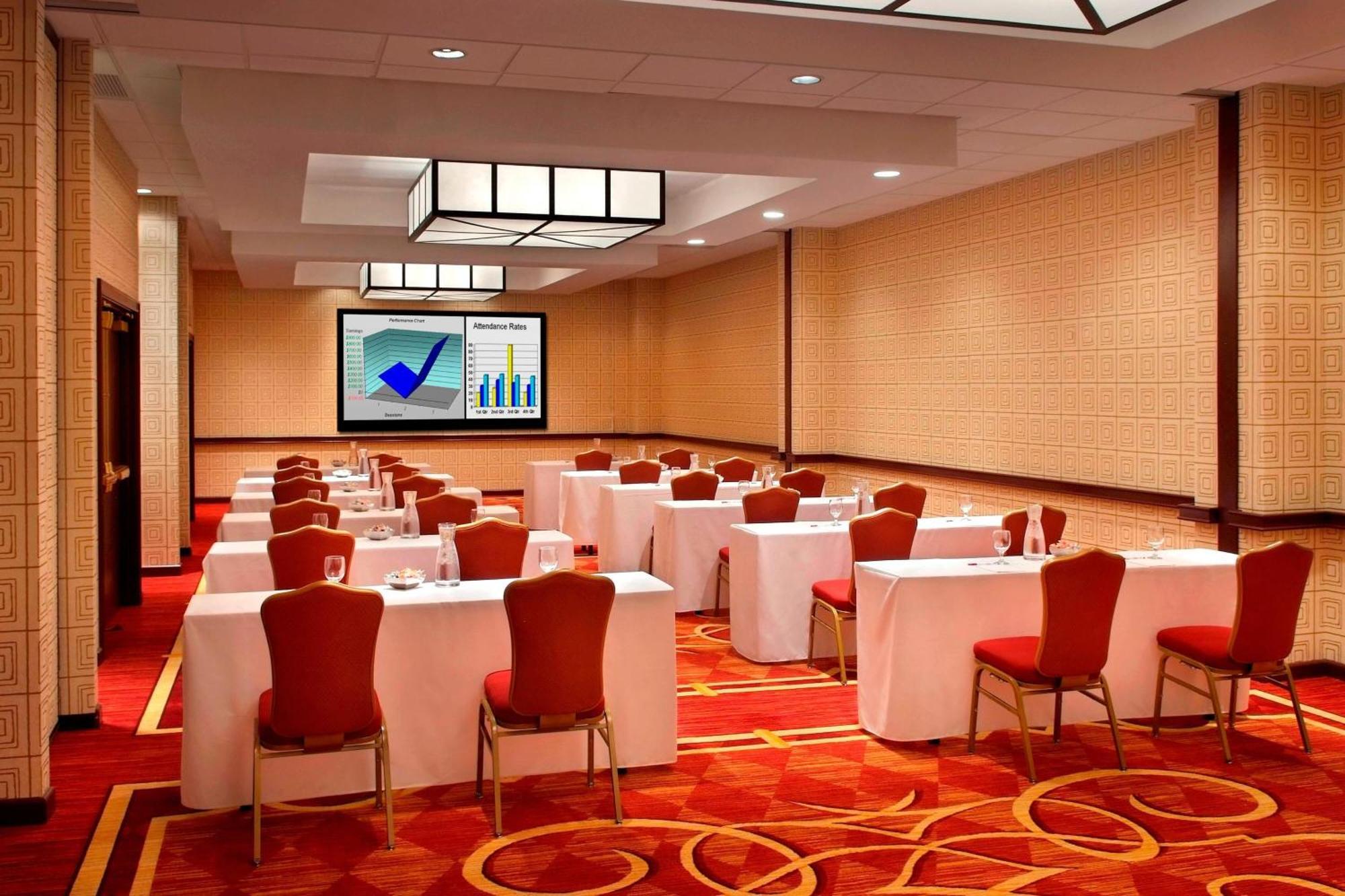 Trumbull Marriott Shelton Exterior photo