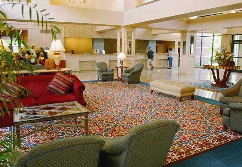 Trumbull Marriott Shelton Interior photo